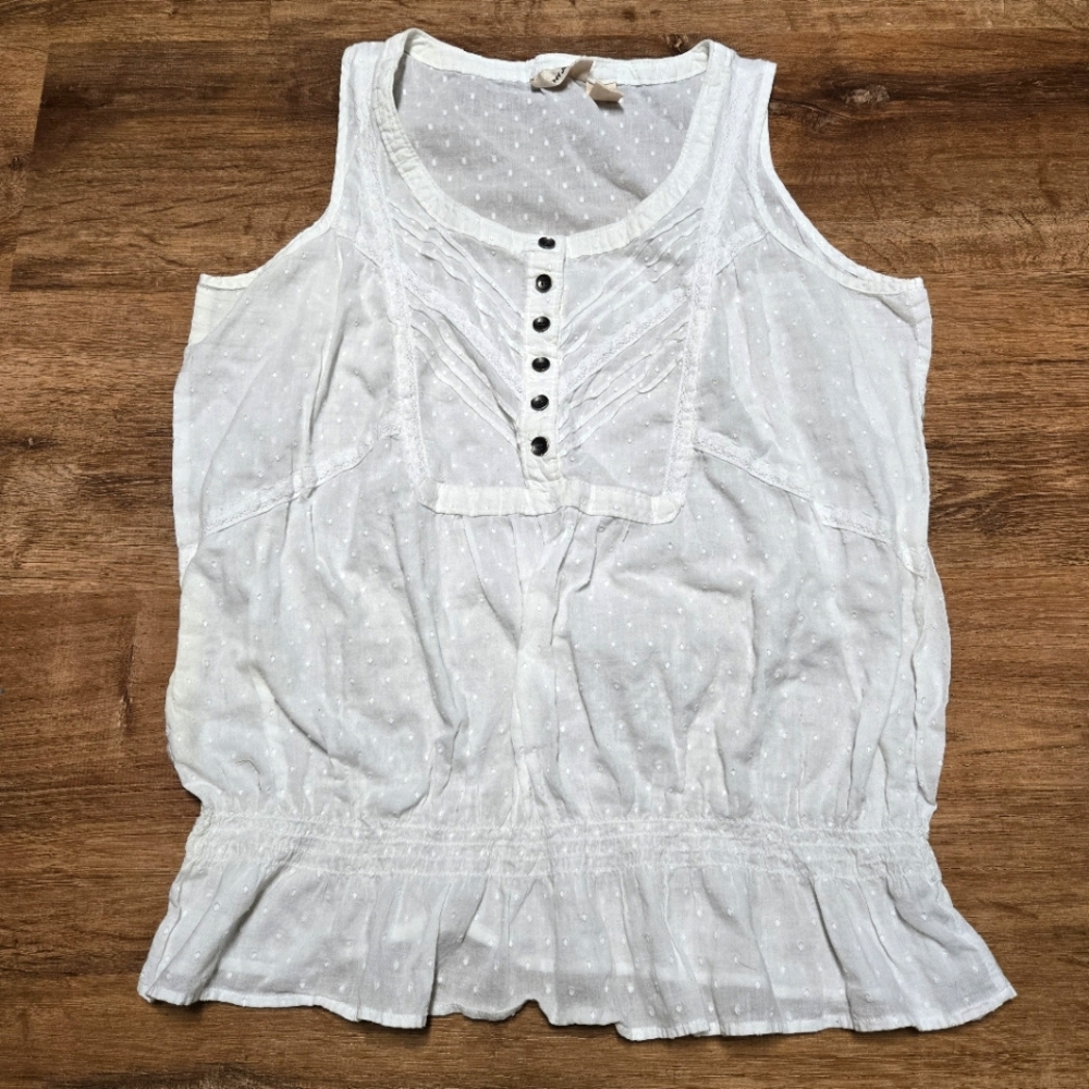 DKNY White Ruffled Buttoned Tank Top